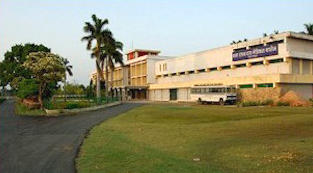 BRD Medical College Logo